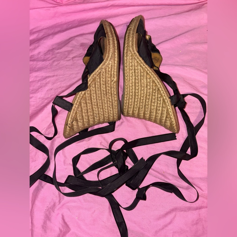 Xhilaration black tan tie up wedges size 8.5
